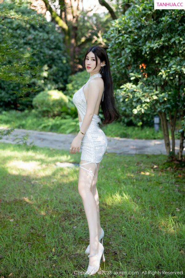 陈诗诗 诗诗 [XiuRen]高清写真图 2023.09.26 No.7441 诗诗kiki 美腿丰腴第10张图片